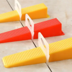 Automaattinen pussin muodostava täyttöpakkauskone sekalaitteistotuotteelle