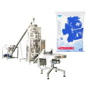 Pystysuorat täyttötulppa, jossa volumetrinen kuppi suolaa varten